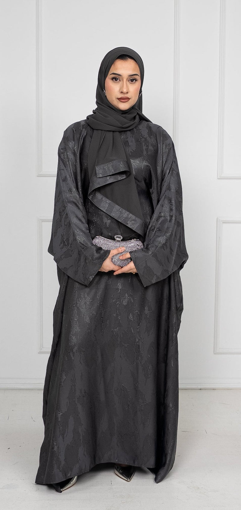 Jacquard Kaftan Abaya Set in Eclipse Grey with Adjustable Inner Belt