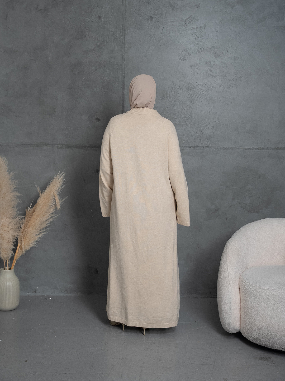 Amal Wool-Blend Slit-Front Abaya – Beige