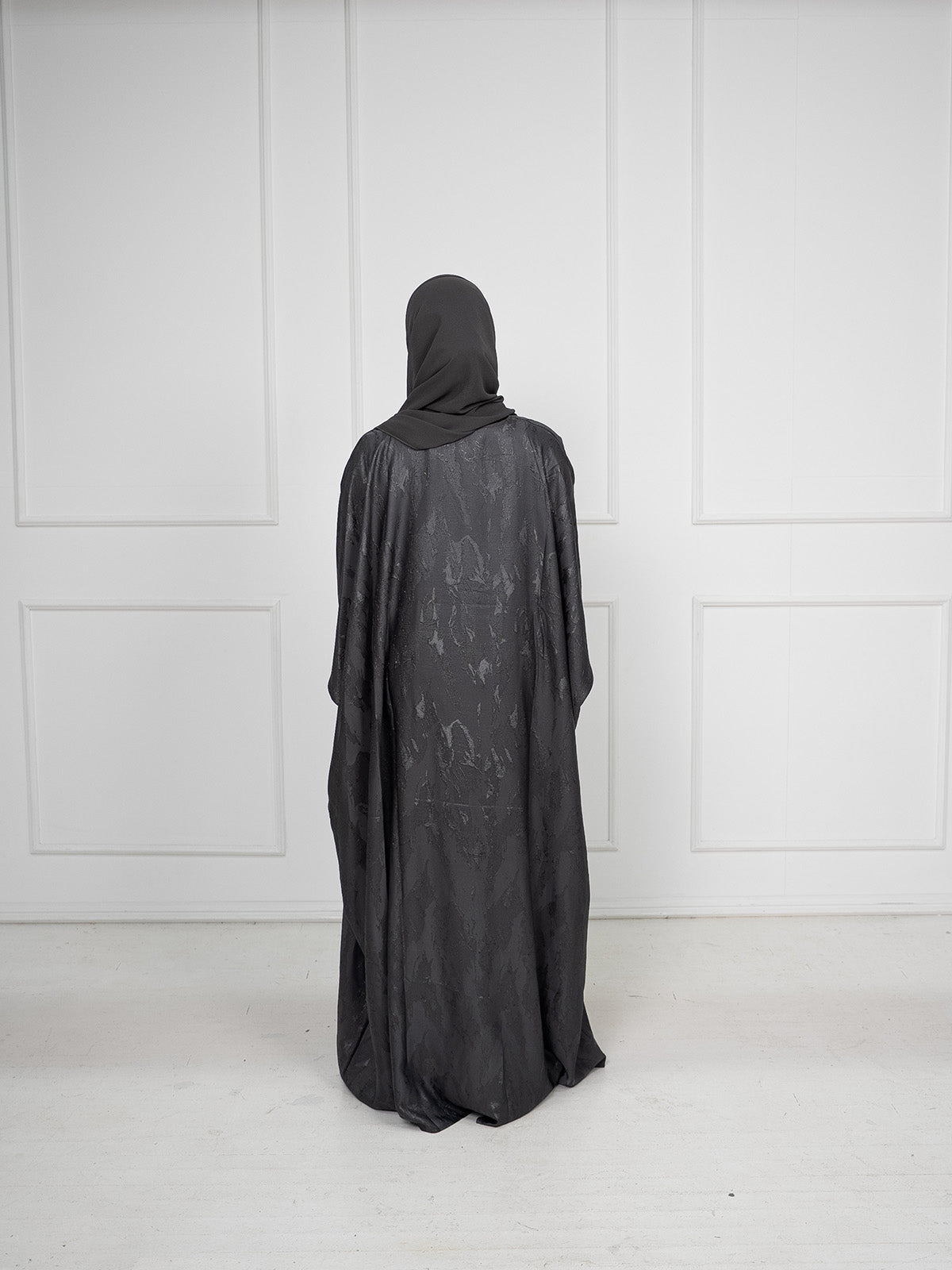 Aya Jacquard Butterfly Abaya in Midnight Navy with Inner Belt – One Size