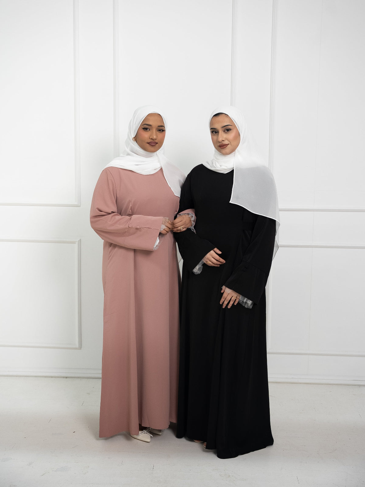 Alara Soft Tie-Back Abaya with Tulle Cuffs – Black