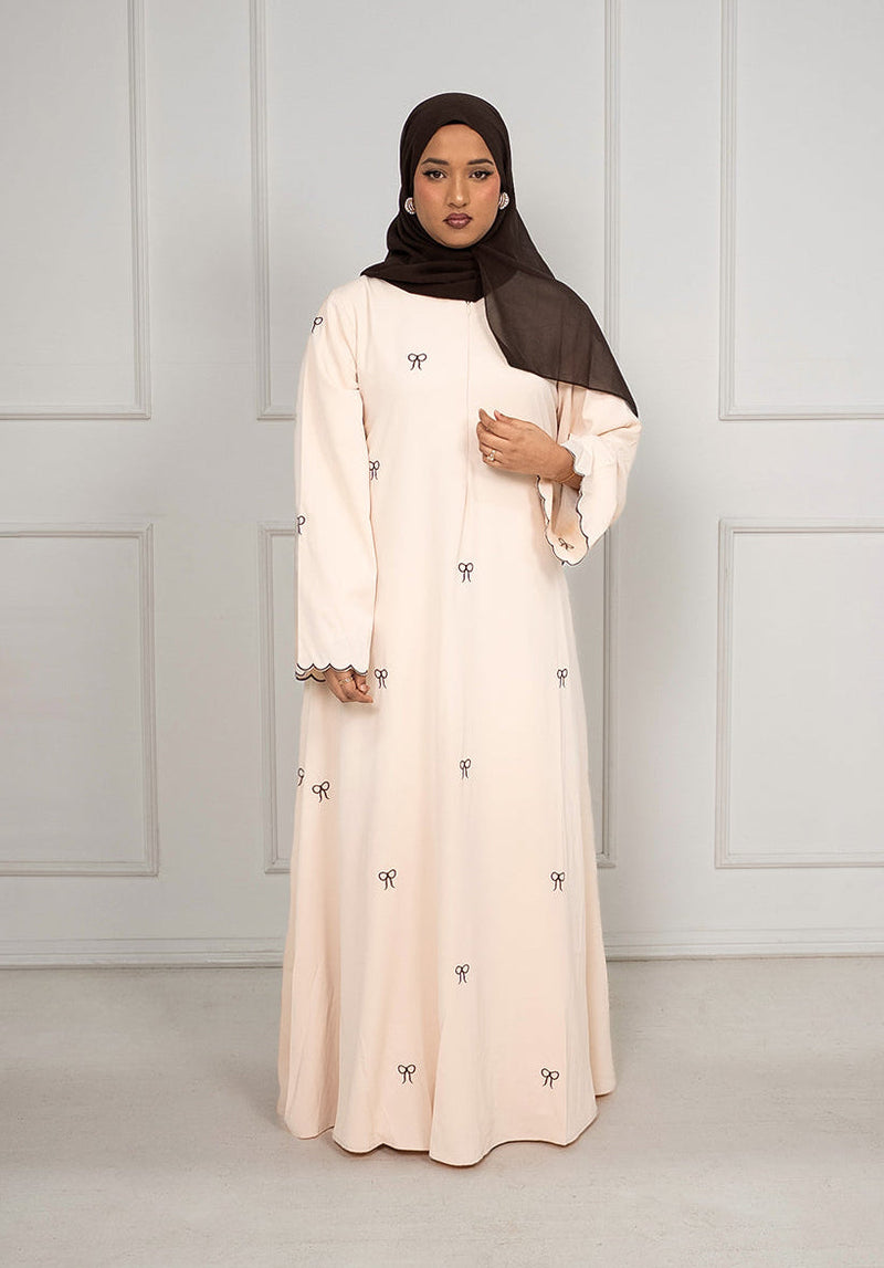 Safa Embroidered Bow Closed Abaya With Zip - Cream
