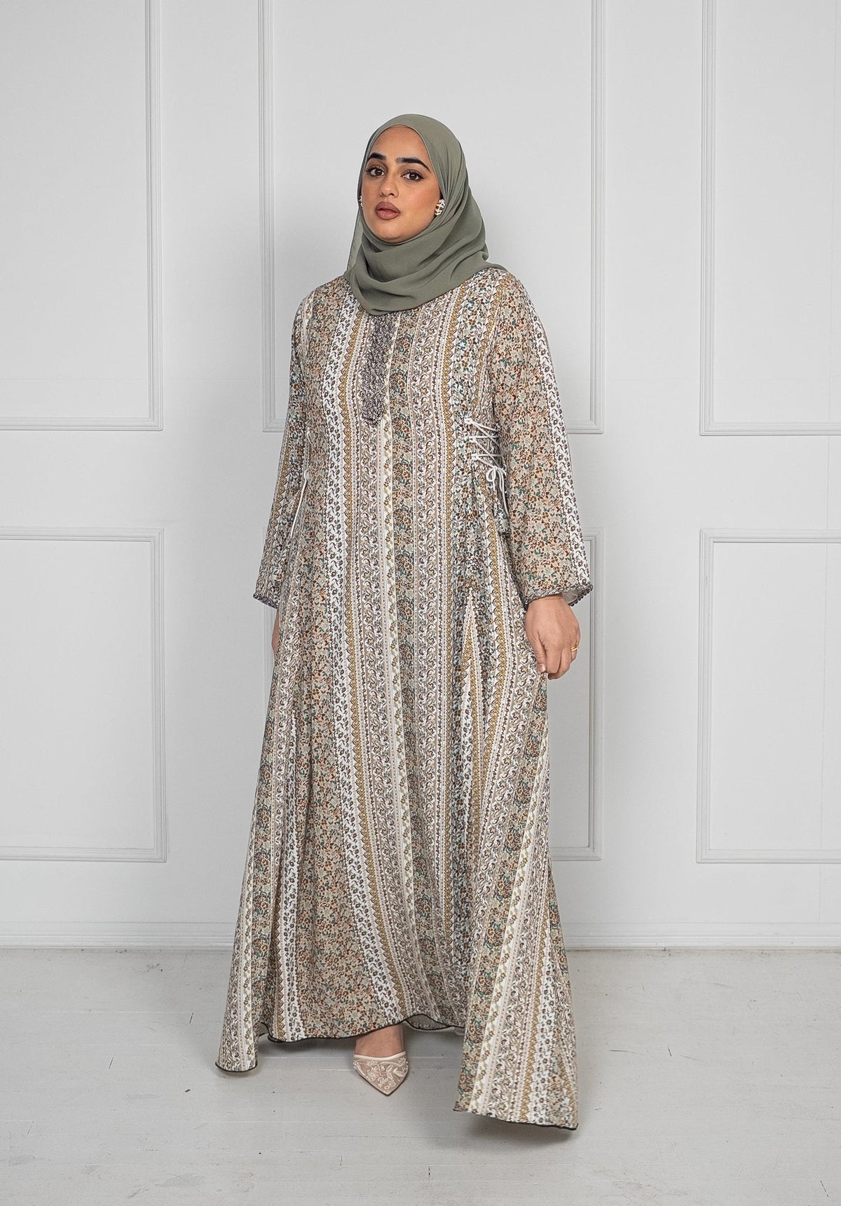 Daniyah Printed Abaya with Side Tassels and Embellished Detail – Sage
