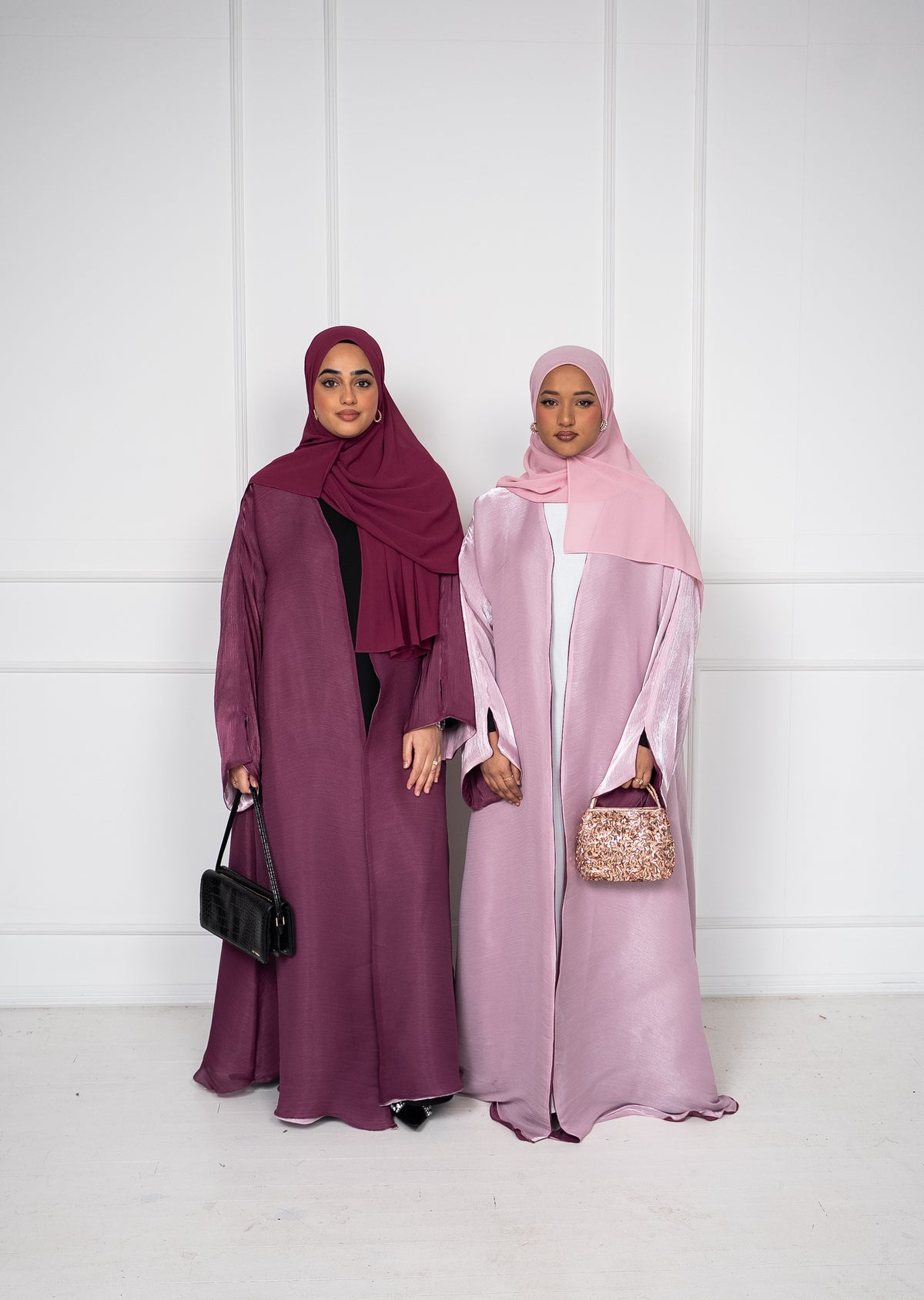 Maha Reversible Premium Abaya – Mulberry / Blush